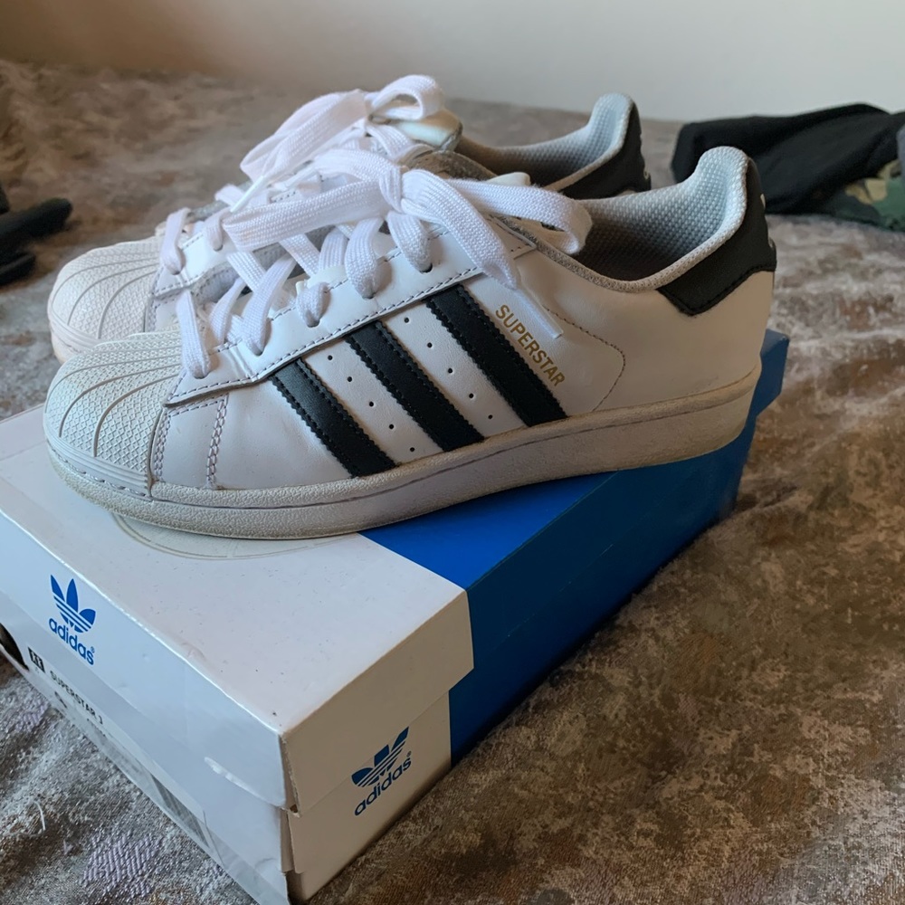Adidas Superstar
